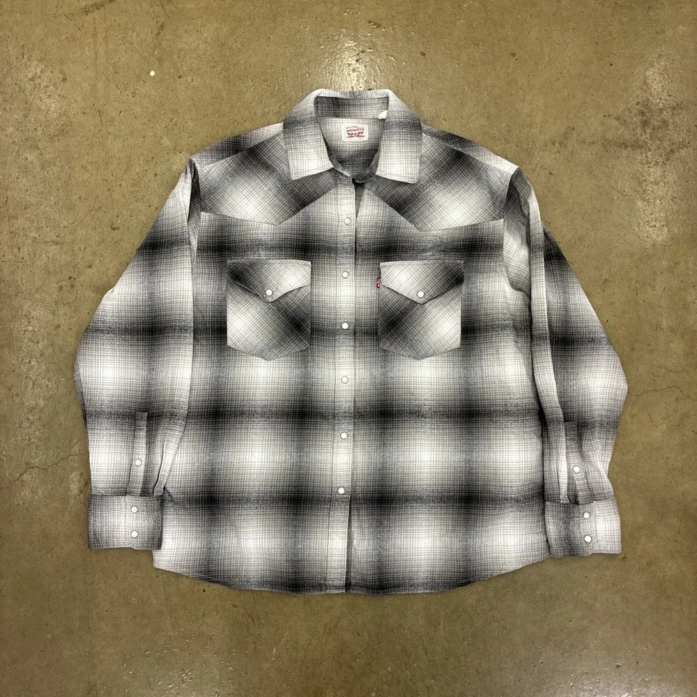 Levis Men's Shadow Plaid Check Flannel Western Shirt - Size M (relaxed fit)